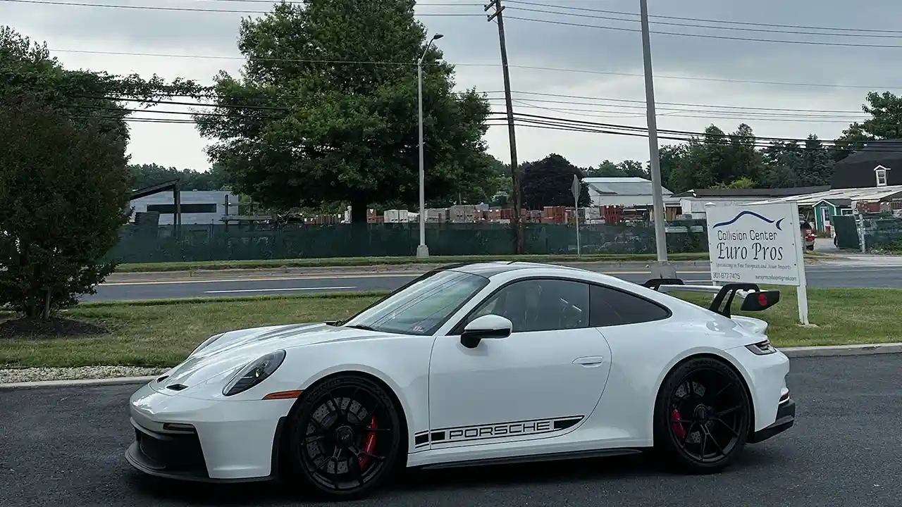 Auto Body Repair and Approved Collision Center of Lexus, Porsche and Audi cars in Elkton, MD